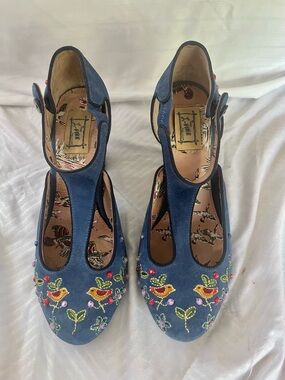 Anthropologie Miss L Fire Songbird Blue Suede Embroider SequinT-Strap Shoe 8/38